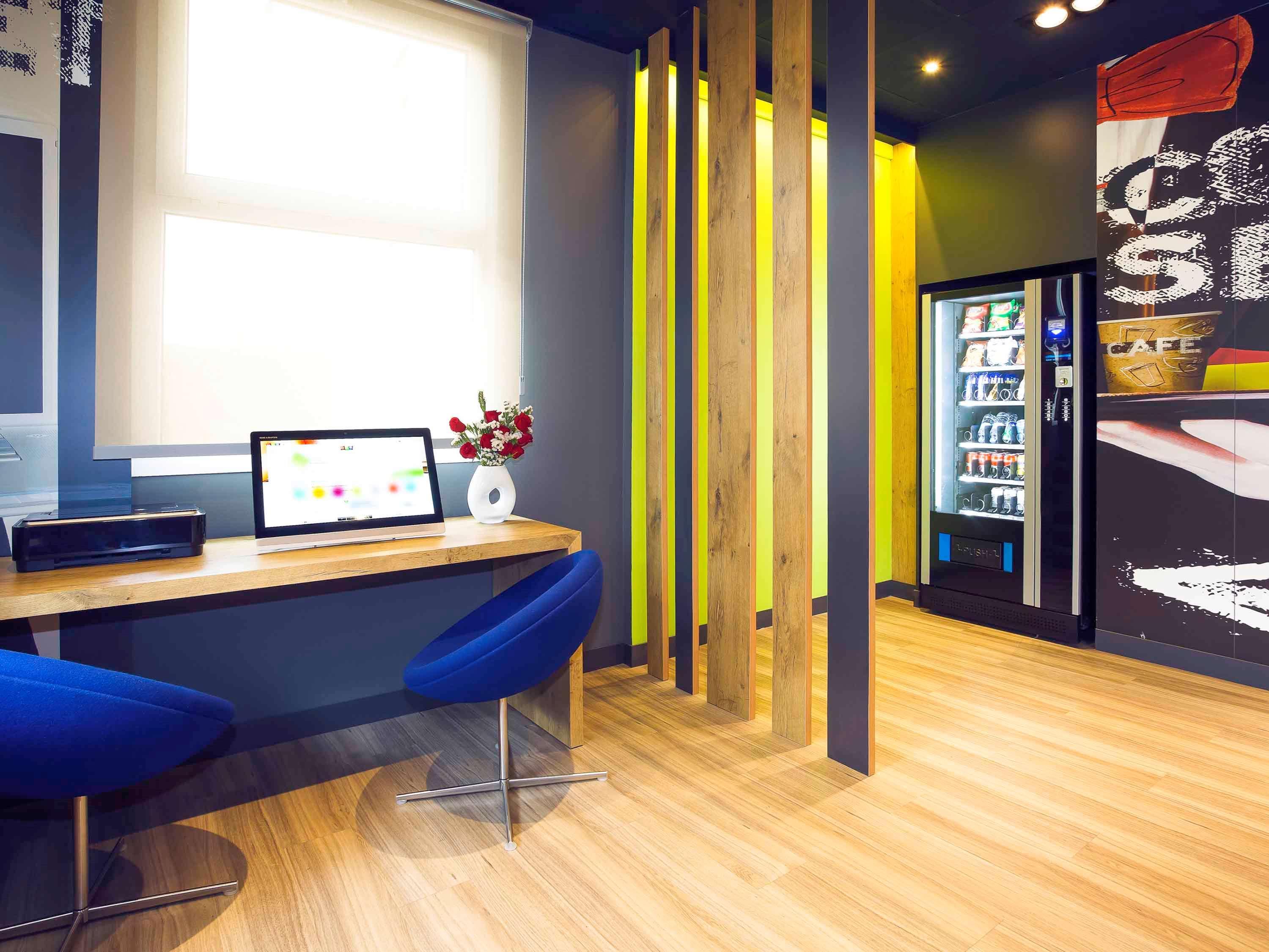 Ibis Budget Madrid Alcorcon Mostoles Esterno foto