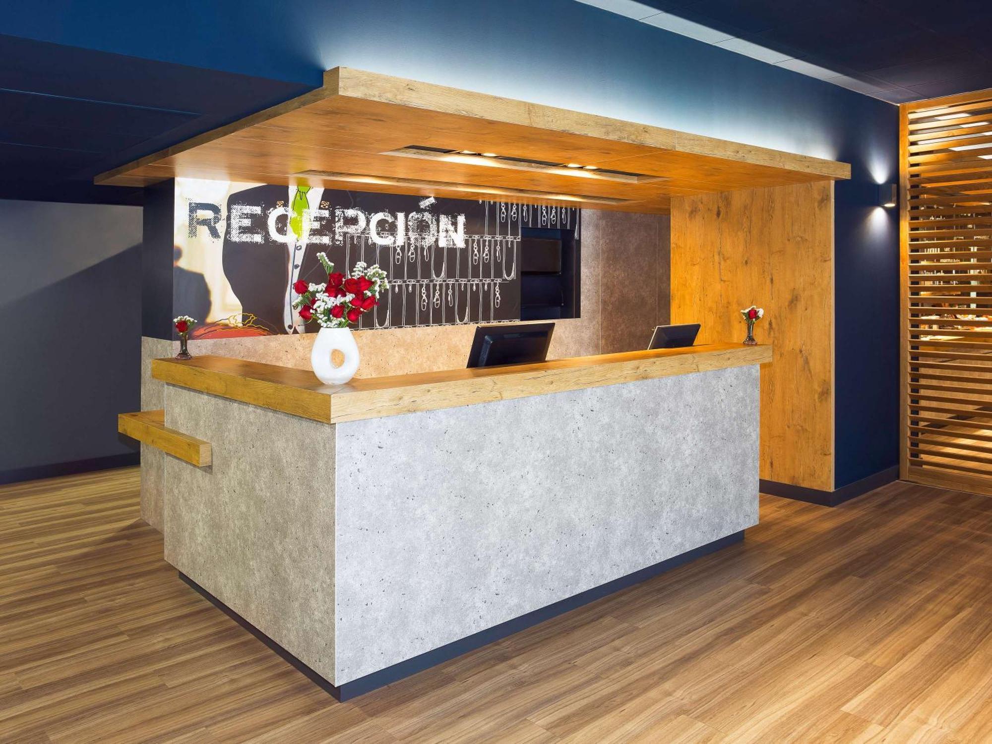 Ibis Budget Madrid Alcorcon Mostoles Esterno foto